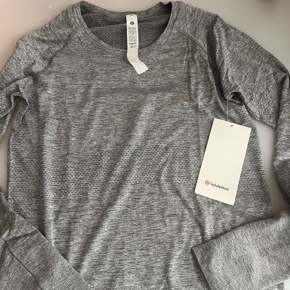 Lululemon Athletica Heathered Gray Top